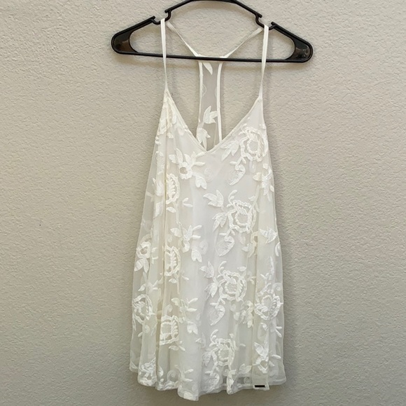 Abercrombie & Fitch Dresses & Skirts - NWT ABERCROMBIE & FITCH IVORY/WHITE LACE DRESS